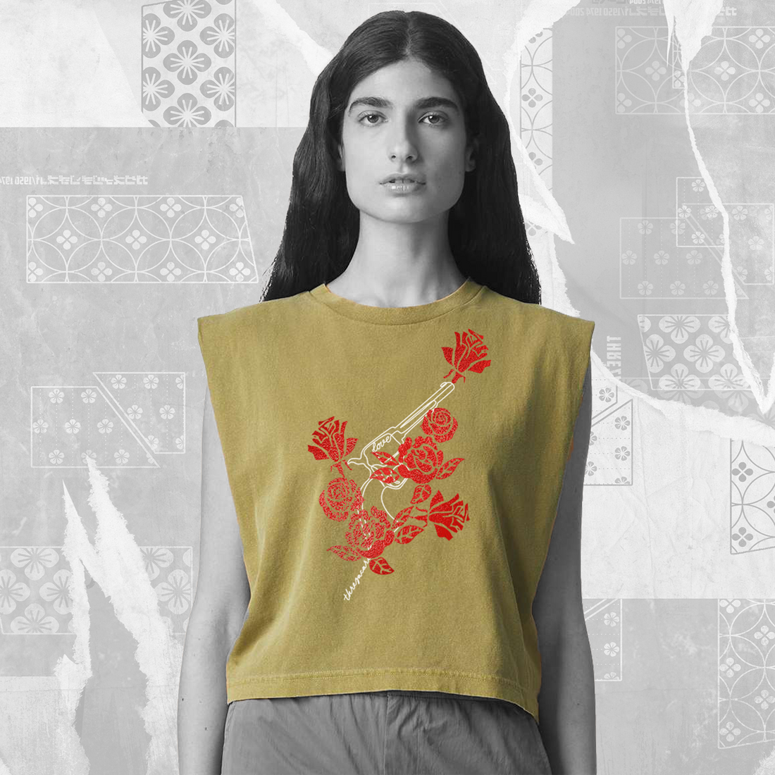 REVOLVER (Fleurs de Zacari: Love not War) WMN muscle t-shirt