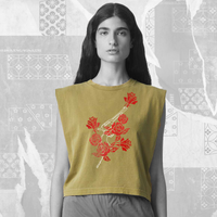 REVOLVER (Fleurs de Zacari: Love not War) WMN muscle t-shirt